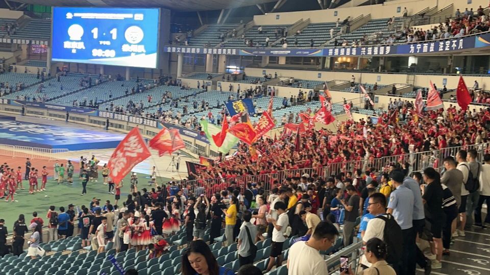 在梅花山下, https 在梅花山下, https