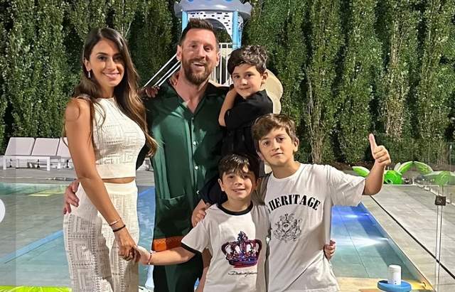 球王会续约, 年半, 马斯 球王会续约, 年半, 马斯